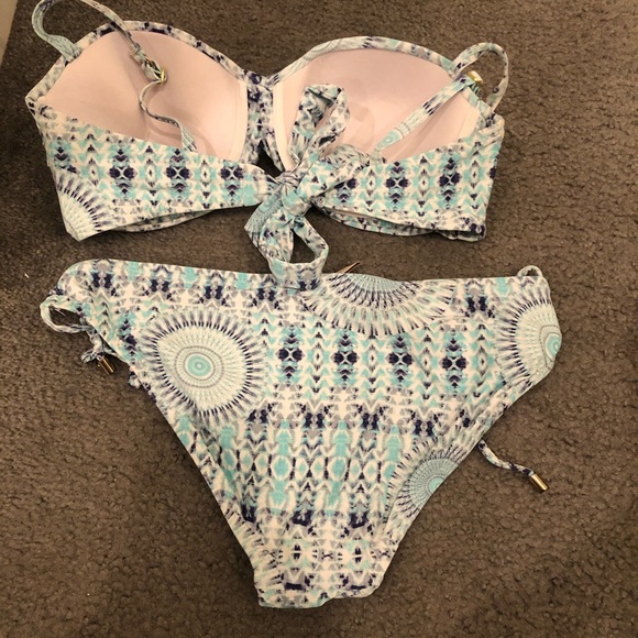 Patterned Balconette Bikini - Picture 2 of 2
